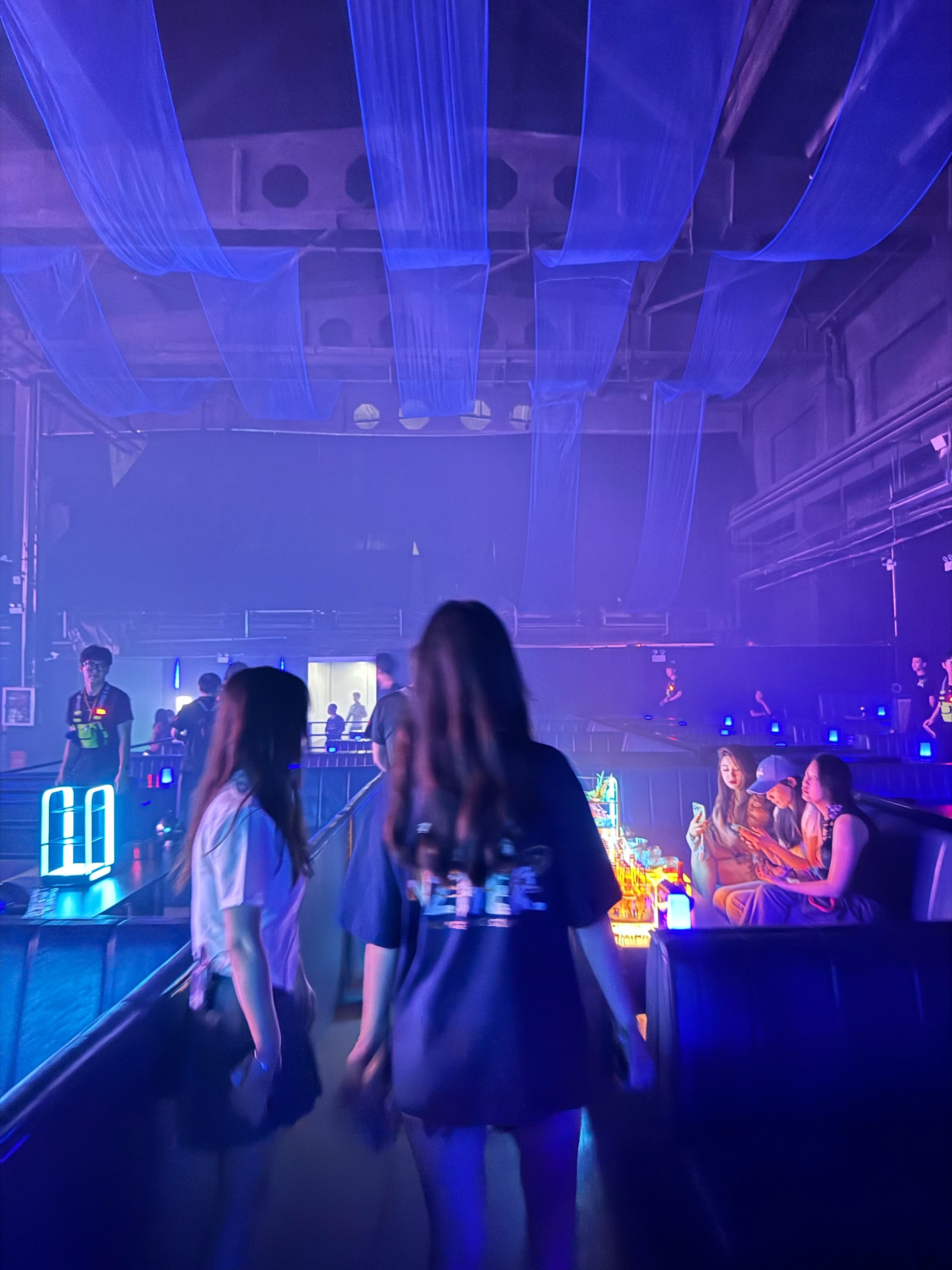 安庆商务ktv：商务ktv是什么含义-宜秀区ktv预订